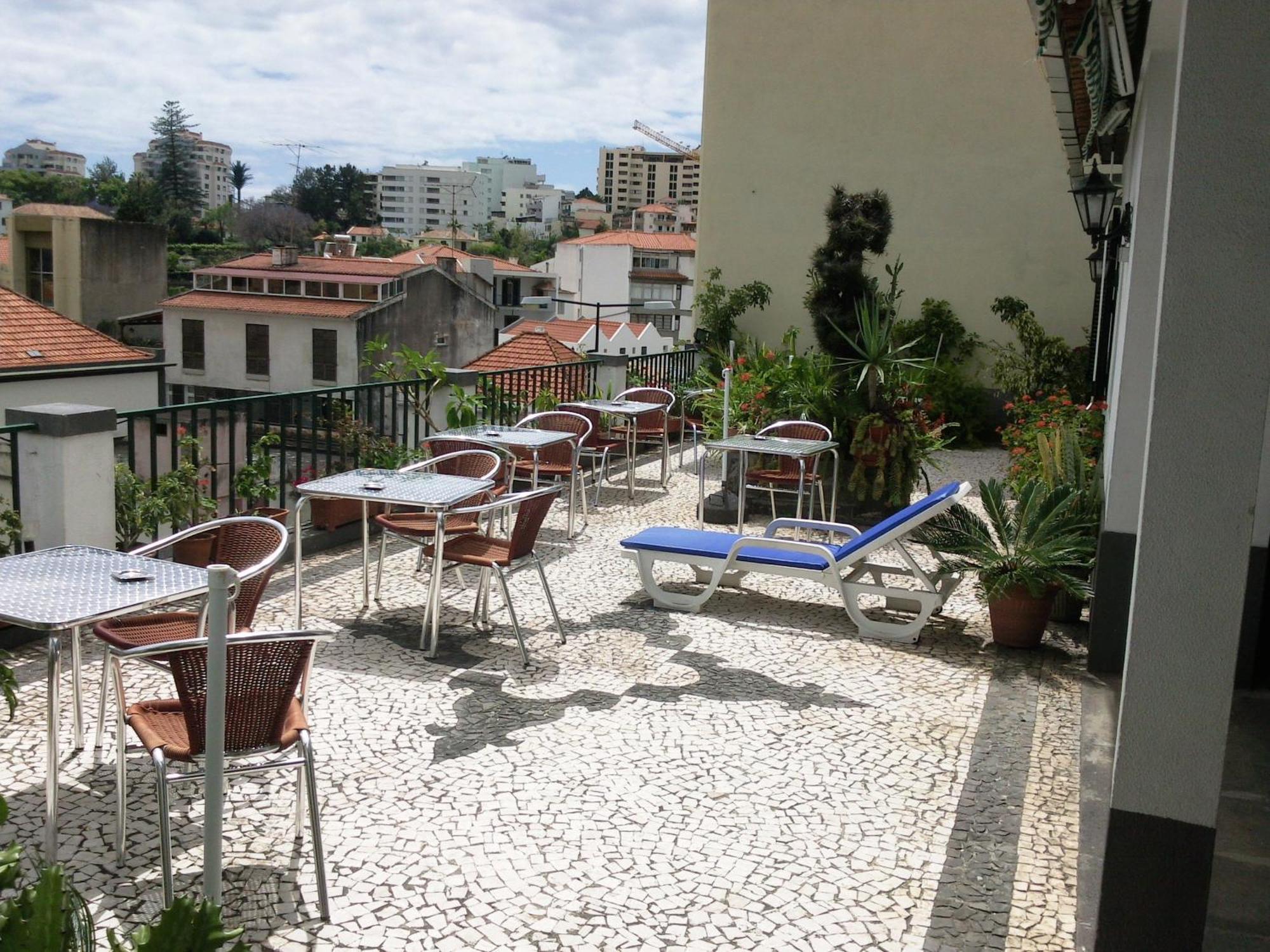 Pensao Residencial Vila Teresinha Funchal (Madeira) Exterior foto